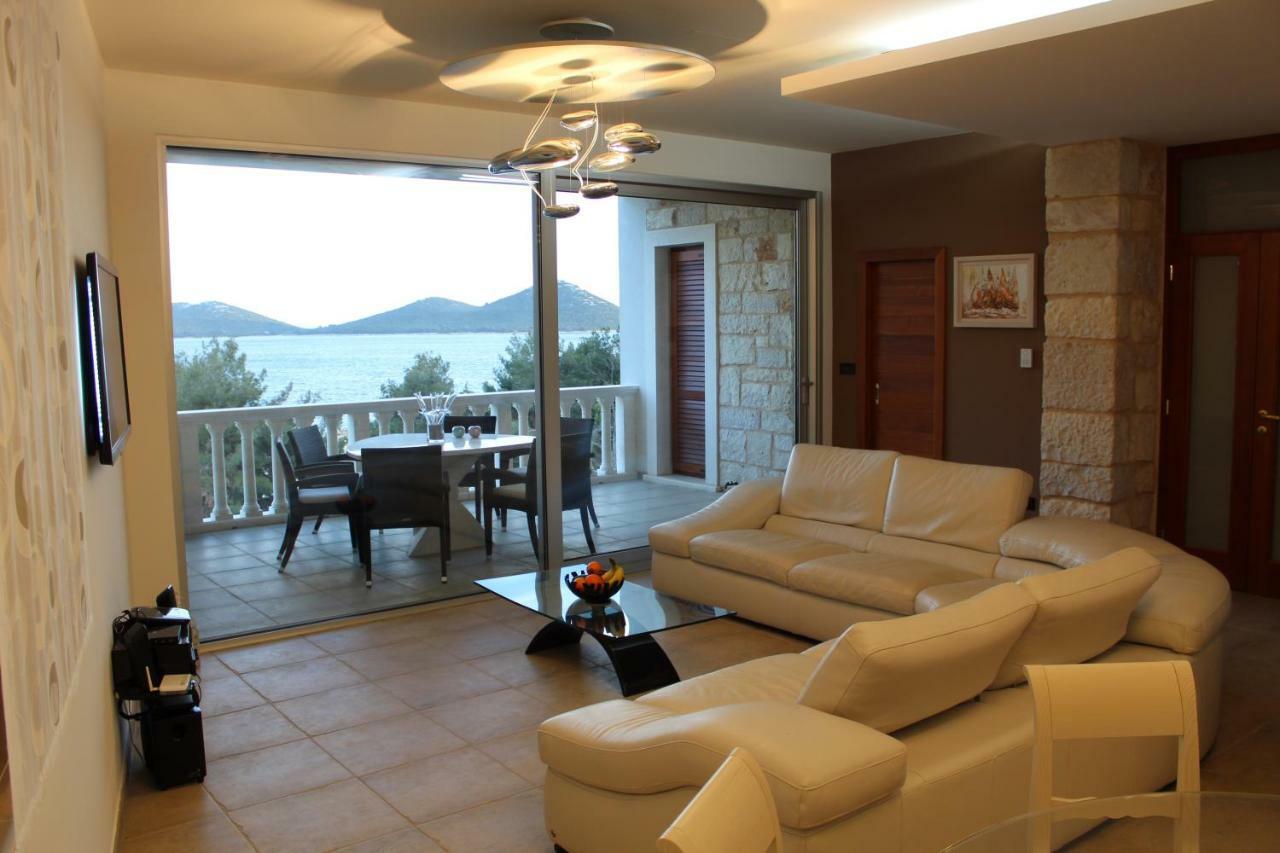 Sea'S The Day Villa Drage Exterior foto